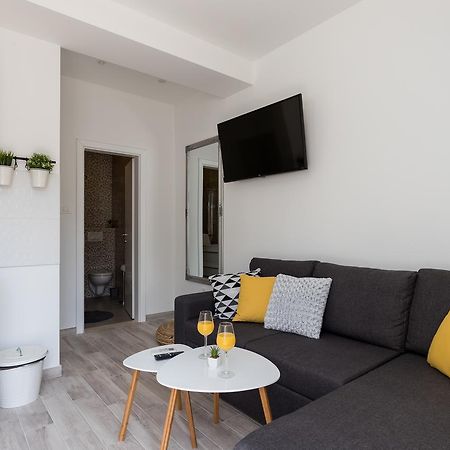 Apartments Siblings Quận Mokošica Ngoại thất bức ảnh