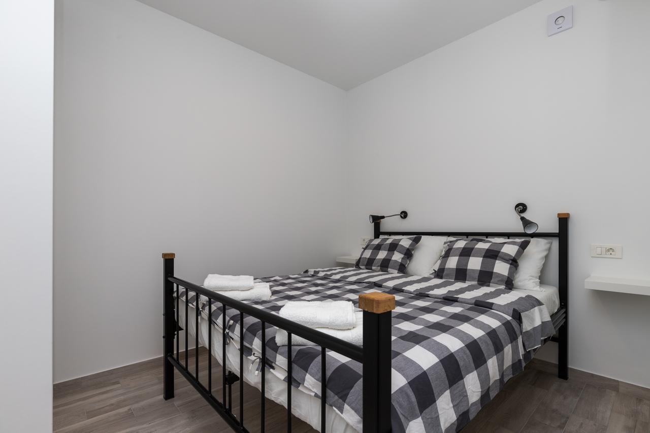 Apartments Siblings Quận Mokošica Ngoại thất bức ảnh